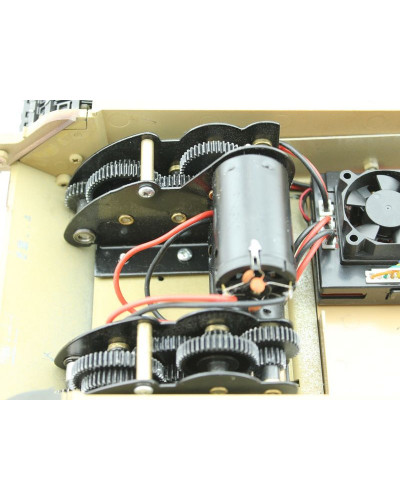 Р/У танк Torro Jagdtiger (Metal Edition) 1/16 2.4G, ВВ-пушка, деревянная коробка