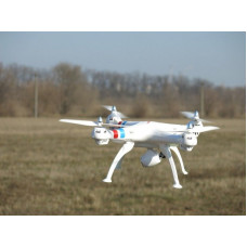 Р/У квадрокоптер Syma X8C 2.4G RTF с камерой