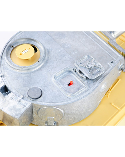 Металлическая башня с пластиковым корпусом с ИК-пушкой (без инфракракр. приемн.)