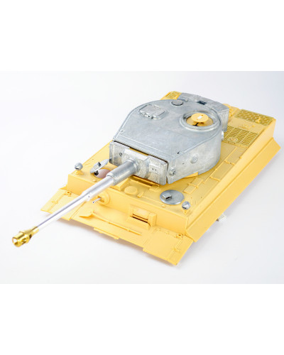 Металлическая башня с пластиковым корпусом с ИК-пушкой (без инфракракр. приемн.)