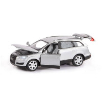 Машина "АВТОПАНОРАМА" Audi Q7, серебряный, 1/32, свет, звук, инерция, в/к 17,5*13,5*9 см