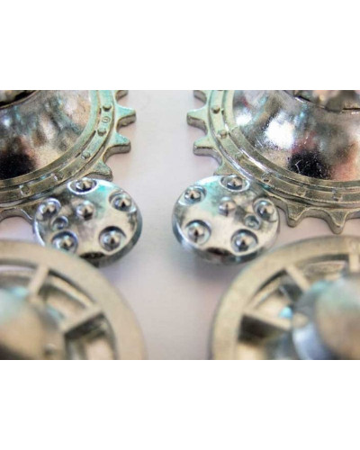 Ведущая звездочка 2 шт и ленивец 2 штуки для танка Tiger (металл) ранняя версия