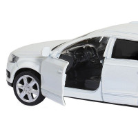Машина "АВТОПАНОРАМА" Audi Q7, белый, 1/43, инерция, в/к 17,5*12,5*6,5 см