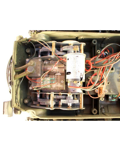 Р/У танк Taigen 1/16 M26 Pershing Snow leopard (США) PRO 2.4G RTR Р/У танк Taigen 1/16 M26 Pershing Snow leopard (США) PRO 2.4G RTR