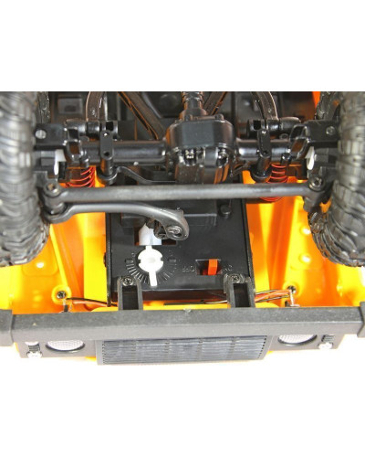 Радиоуправляемая машина MN MODEL английский пикап Defender (песочный) 4WD 2.4G 1/12 RTR