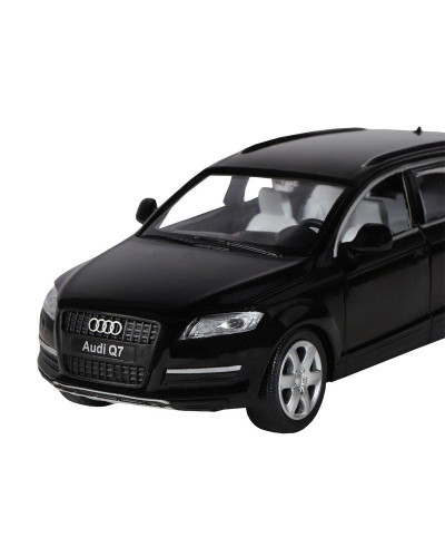 Машина "АВТОПАНОРАМА" Audi Q7, черный, 1/32, свет, звук, инерция, в/к 17,5*13,5*9 см