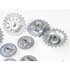 Ведущая звездочка 2 шт и ленивец 2 штуки для танка Tiger (металл) поздняя версия