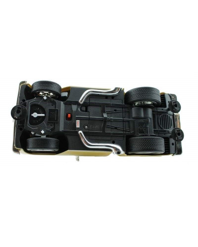 Р/У пикап из серии "Muscle Сar" с гоночным Мотором 1/16 + свет + звук