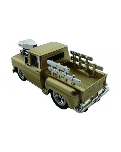 Р/У пикап из серии "Muscle Сar" с гоночным Мотором 1/16 + свет + звук