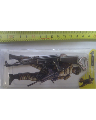 Брелок-сувенир автоматы из металла серии "Cross Fire" М16, FAMAS