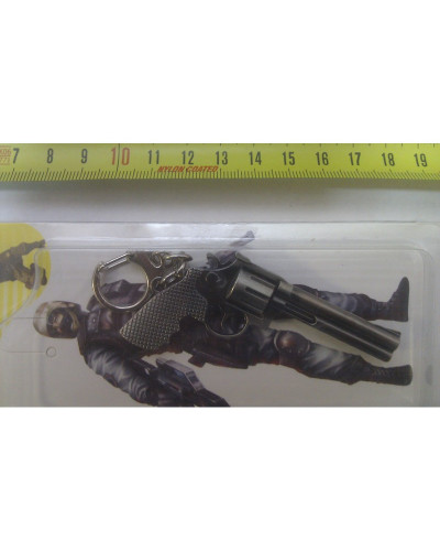 Брелок-сувенир автоматы из металла серии "Cross Fire" М16, FAMAS