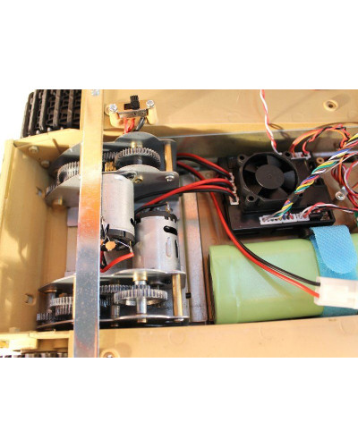 P/У танк Taigen 1/16 Tiger 1 (Германия, поздняя версия) 2.4G RTR песочный