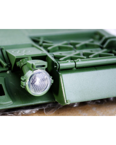 Верхняя часть корпуса с комплектом аксессуаров для танка Leopard 2A6, неокрашеная.