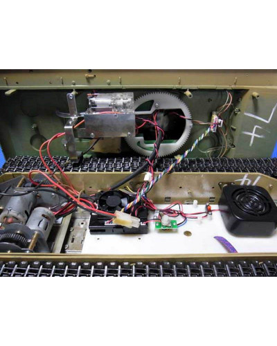 P/У танк Torro KV-2 1/16  2.4G, зеленый, ВВ-пушка