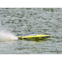 Радиоуправляемый катамаран Volantex RC ATOMIC 700 желтый Brushless 2.4G LiPo RTR
