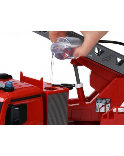 Радиоуправляемая пожарная машина Double Eagle Mercedes-Benz Actros, брызгает водой 1:20