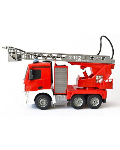 Радиоуправляемая пожарная машина Double Eagle Mercedes-Benz Actros, брызгает водой 1:20