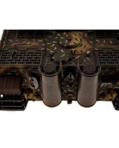 Р/У танк Torro Sturmtiger Panzer 1/16  2.4G, зеленый, ИК-пушка, деревянная коробка