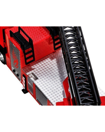 Машина "АВТОПАНОРАМА" Volvo пожарная машина-лестница, красный, 1/50, свет, звук, в/к 28*14*10 см